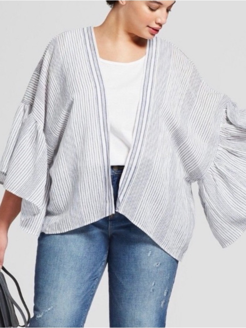 NWT Universal Thread White and Light Grey Striped Open-Front Kimono